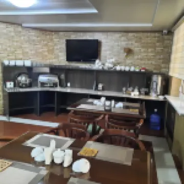 Yoshlik Hotel Hotels in Karmana District