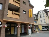 Montana Hotel Köln-Bonn Airport Hotels in Troisdorf