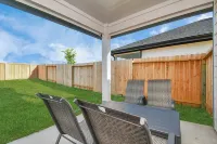 Marice Serene Home at Katy Fulshear