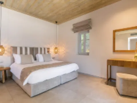 Limeni Village Hotels in Itilo