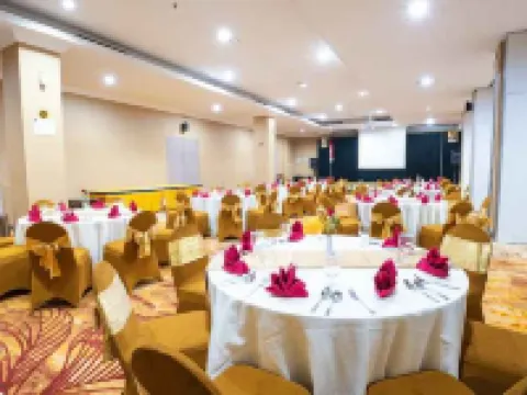 Grand Wahid Hotel Salatiga Hotels in Sidorejo