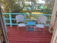 Studio Cottage/Short Walk to Beach