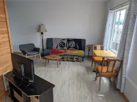 Gordie's Inn & Suites Hotels in Alert Bay