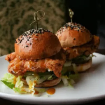 Station House East: Upscale Loft in the Historic District Cambridge, MD 劍橋酒店