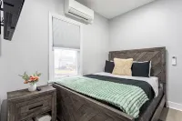 Spacious 3-bedroom apartment with WiFi, Parking in welcoming New Rochelle