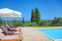 Villa ChrisDina - Villas