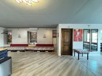 Lvstriphouse Condos Sleeps up to 14