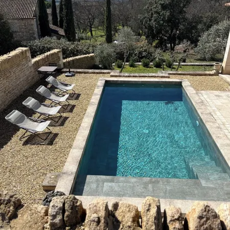 Hamlet house with swimming pool