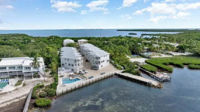 NEW - Oceanfront FL Keys Home w/Pool, Free Dockage, Gameroom, Private Balcony