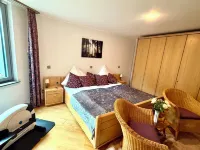 In the middle of the green between Cologne and Düsseldorf Hotels in Leichlingen (Rheinland)