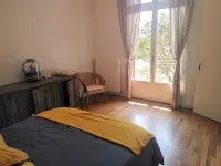 The botanist's pied-à-terre