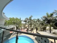 Spacious Luxury 6-bedroom villa with Private Pool in wonderful Nadiad Hotels in Kheda