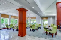 路易斯威爾東北希爾頓花園飯店 - 早餐