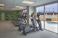 DoubleTree by Hilton Modesto - Gym