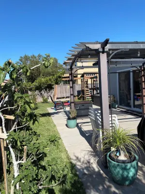 4-bedroom house in an amazing neighborhood with AC, WiFi. Relax and unwind. Hotels in Imperial