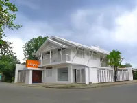 Orange Mangrove Pension House by SMS Hospitality Hotel in zona Museo Palawan