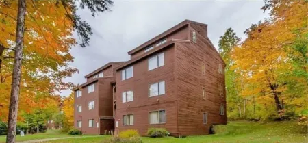 Stunning Post And Beam, Ski-in/Ski-Out Birchwood Penthouse.