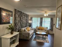 Valdosta relax getaway