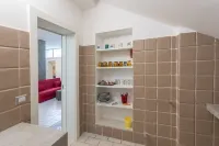 Detached apartment surrounded by greenery, in the quietness a stone's throw from the center