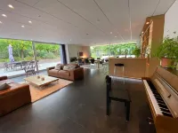 Soothing 1-bedroom studio in Riethoven shared garden Riethoven 호텔