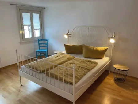 Self-check-in apartment central