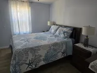 Fresh & Modern: Remodeled 2 Bedroom, 2 Bath in Florida!