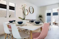 Carlotta's Sea-Cret '