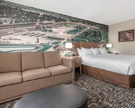 Clarion Pointe Indianapolis Airport Hotels in Plainfield