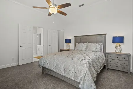 Winter Haven Waterfront Retreat