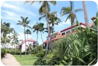 Charming condo walking distance to Sapphire Beach St Thomas