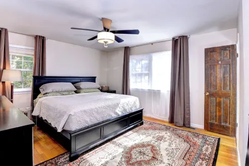 Tidal Creek Retreat Near CNU and Jefferson Labs