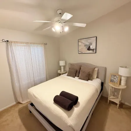 Cactus Bonito, Pool, 3 Bed, 2 Bath w/AC & Near Stadium