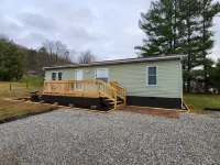 VALLEY VISTA 3-bedroom 2-bath house in Lucasville