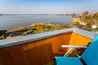 Fantastic vacation apartment with balcony, water view/access, 5 min. from the center. City harbor