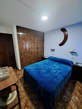 This charming flat: your place during your stay in the land of sun and wine. Отели рядом с достопримечательностью «CEBJA 3-033 Miguel Lillo»