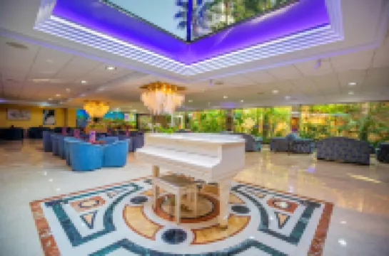 호텔 세르비그룹 디플로매틱