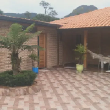 Chalé Lindo Proximo a Praia Ubatumirim Ubatuba SP Ideal Para a sua Família