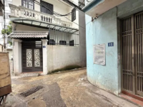 Era Apartment Royal City Hotels near So Crossroad