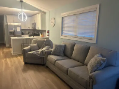 Brand new condo in North Wildwood-close to restaurants/bars!