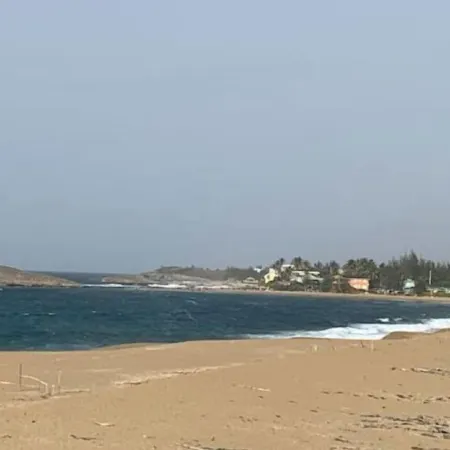 Private Country house 5 miles from beach Отели в г. Агуада