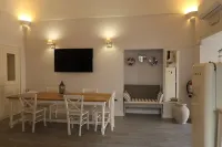 La Casetta, Central, Free Parking