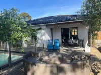 Secluded villa on the Bassin d'Arcachon with private heated pool Hotels in Audenge