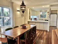 Trinkeyroo - Unique Cypress Lakes Villa