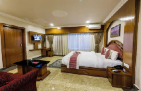 Hotel Earth Light