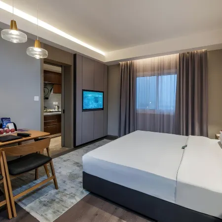 Boudl Al Corniche