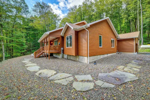 Secluded Union Dale Home ~ 2 Mi to Elk Mountain! - 3-Star