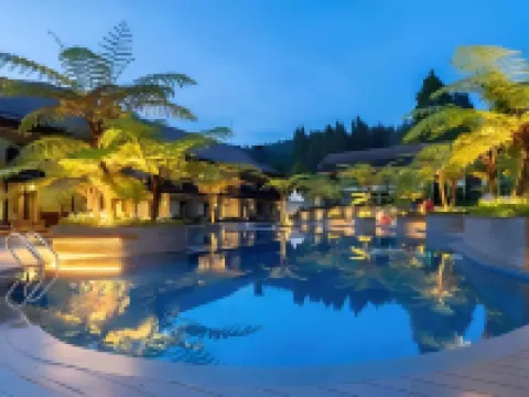 Mikie Holiday Resort & Hotel Hoteles en Berastagi