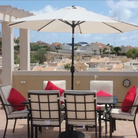 VILLA SUNRISE Detached Villa with Private Pool and Wi-Fi