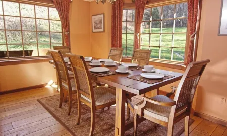 Huskey Grove Farm, 1850's Dream Cabin on 58 acres