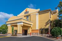 Comfort Inn & Suites Atlanta-Smyrna - Jacuzzi